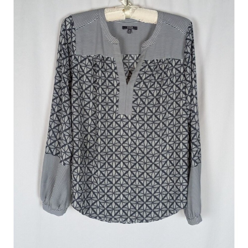 NYDJ Blouse XS Women's Mixed Media Print Vneck Long Sleeve Lightweight